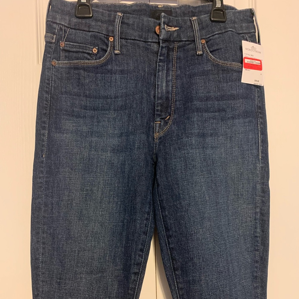 NWT Mother Jeans - The Looker Crop